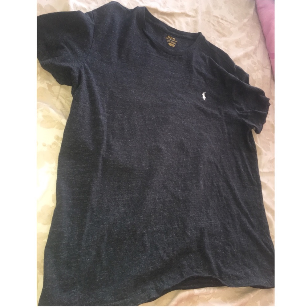 Polo shirt size large like new ! :)